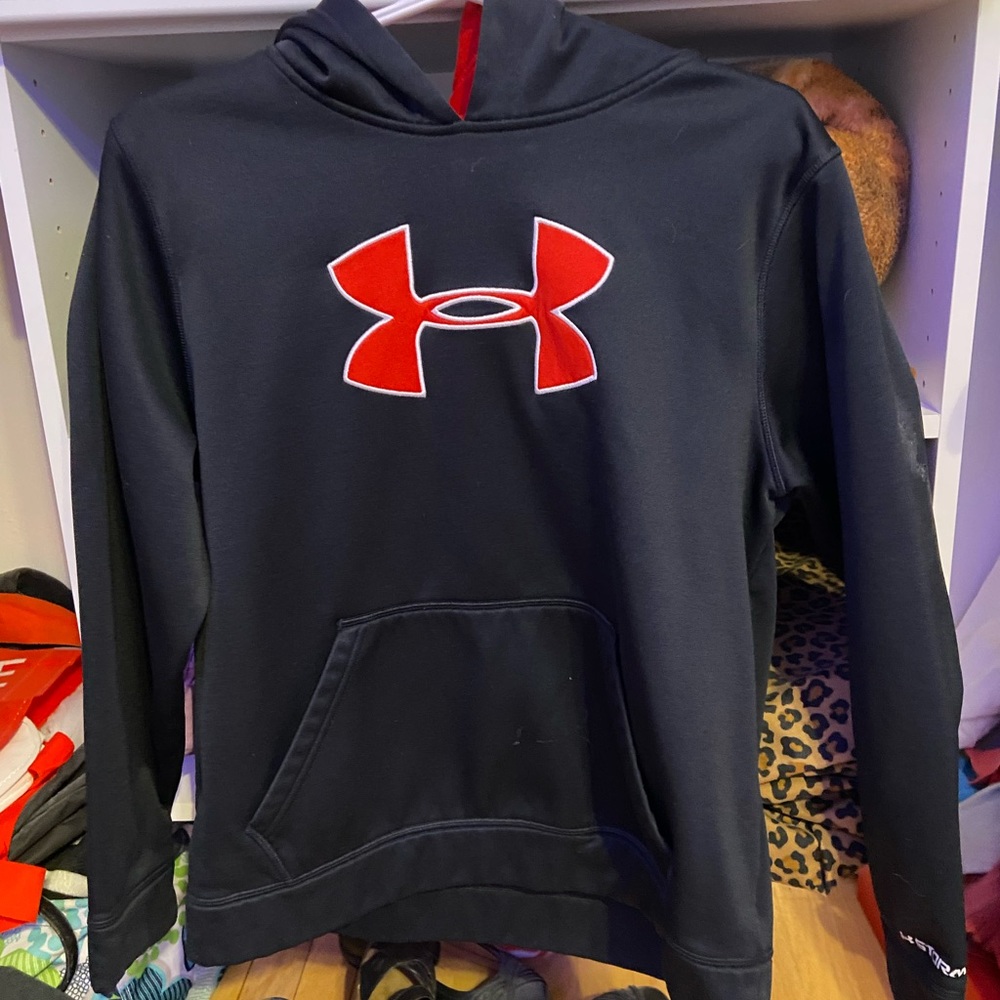 Under Armour Sweatshirt